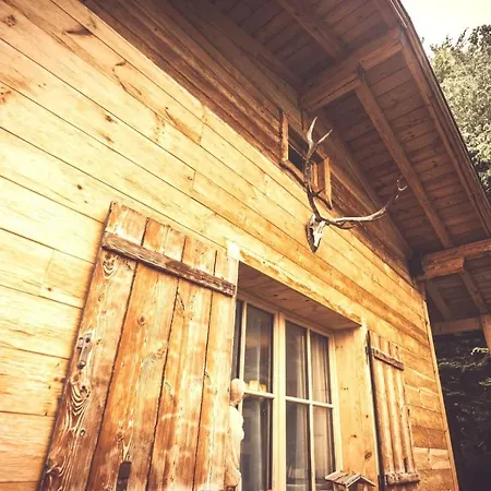 Stodingerhütte *